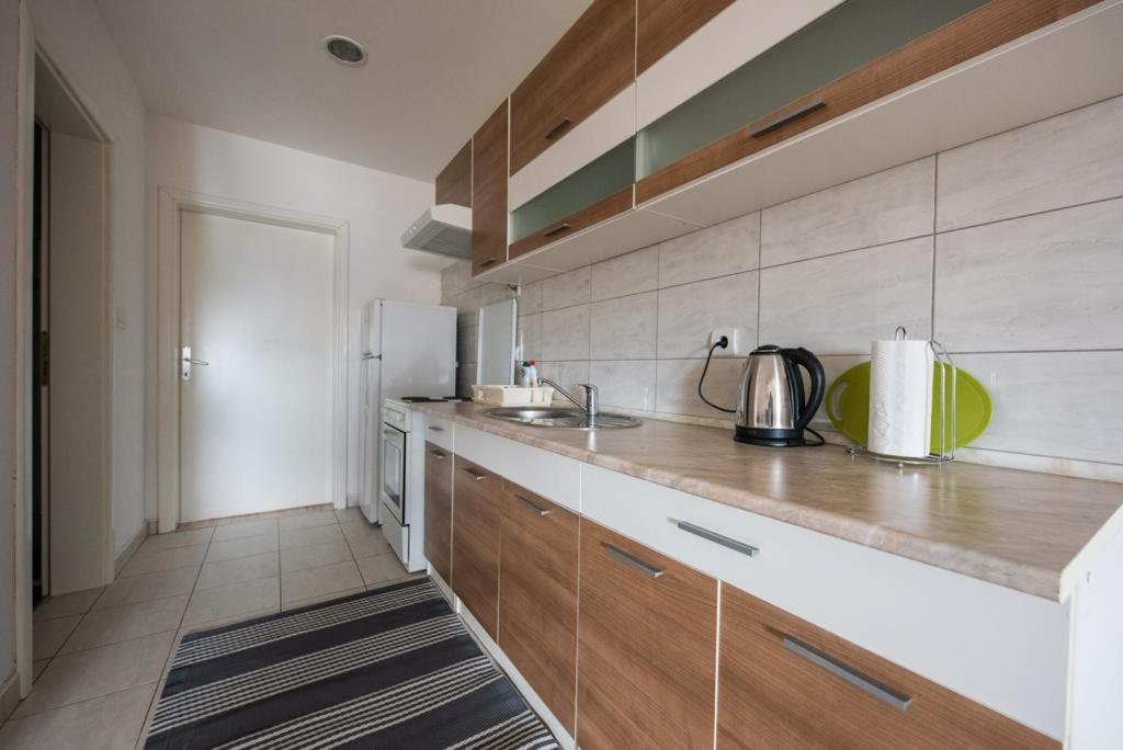 Apartman Luca 利夫诺 外观 照片